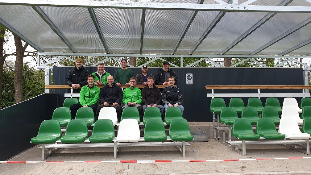 2023 04 29 Sportplatzsäuberung